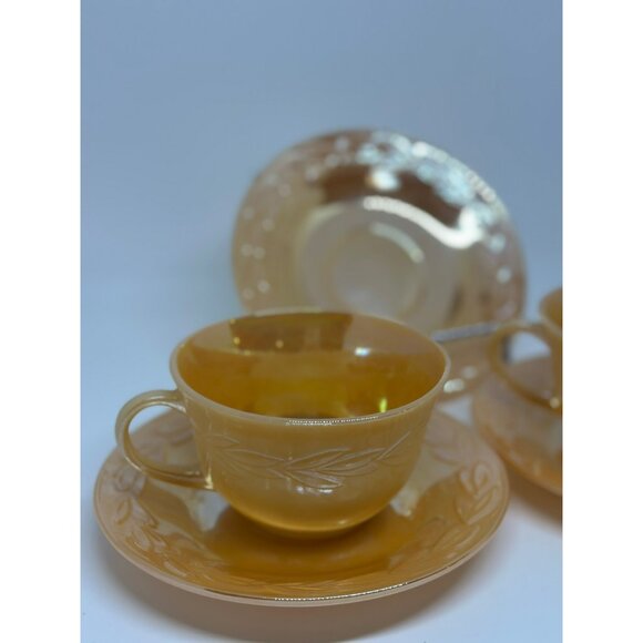VTG Fire King Peach Lustre Coffee Tea Mugs & Saucers Set MCM Dinnerware Serve - Picture 2 of 7